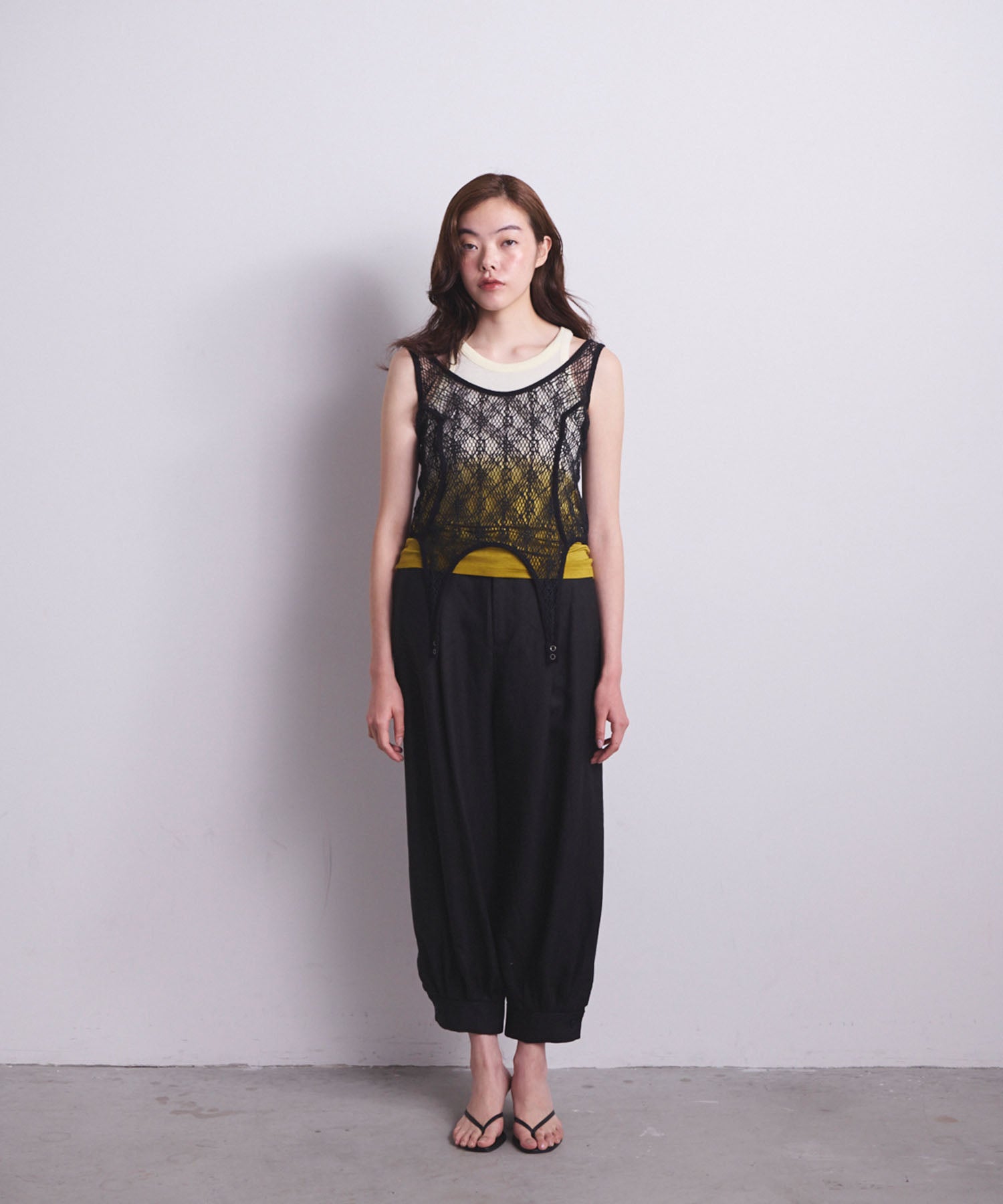 TUCK STITCHED PANTS｜muller of yoshiokubo(ミュラーオブヨシオクボ