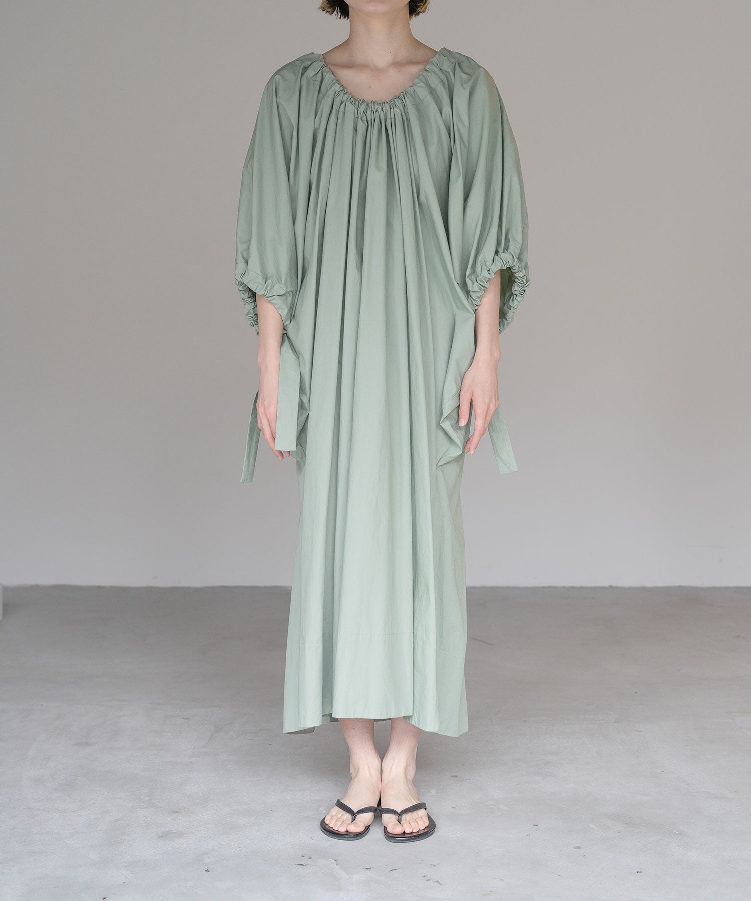 GATHER DRESS｜muller of yoshiokubo(ミュラーオブヨシオクボ)公式通販