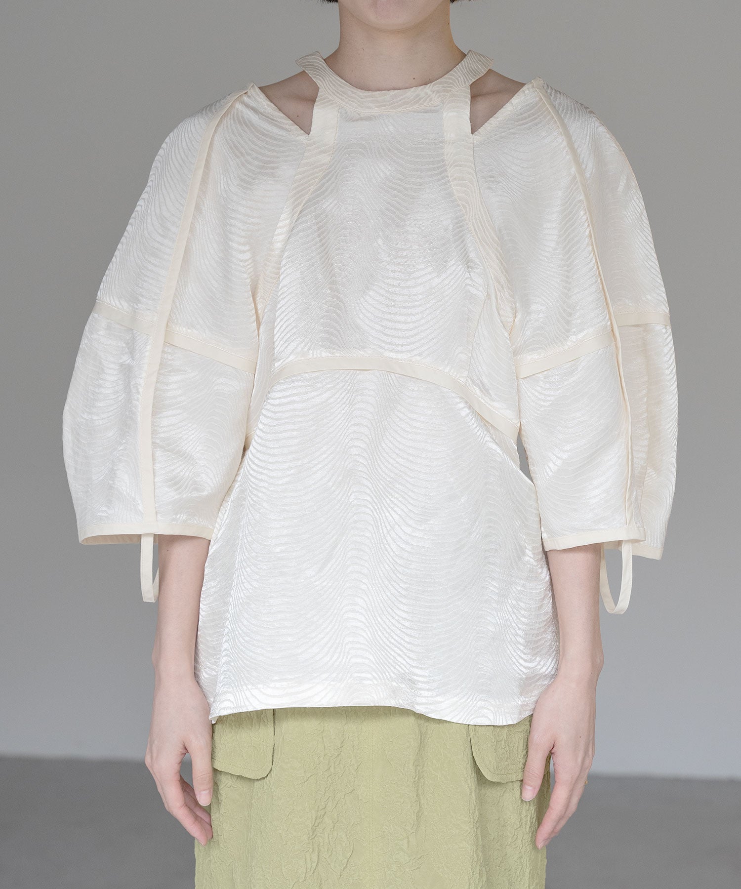 【EC限定】LEVEE BLOUSE