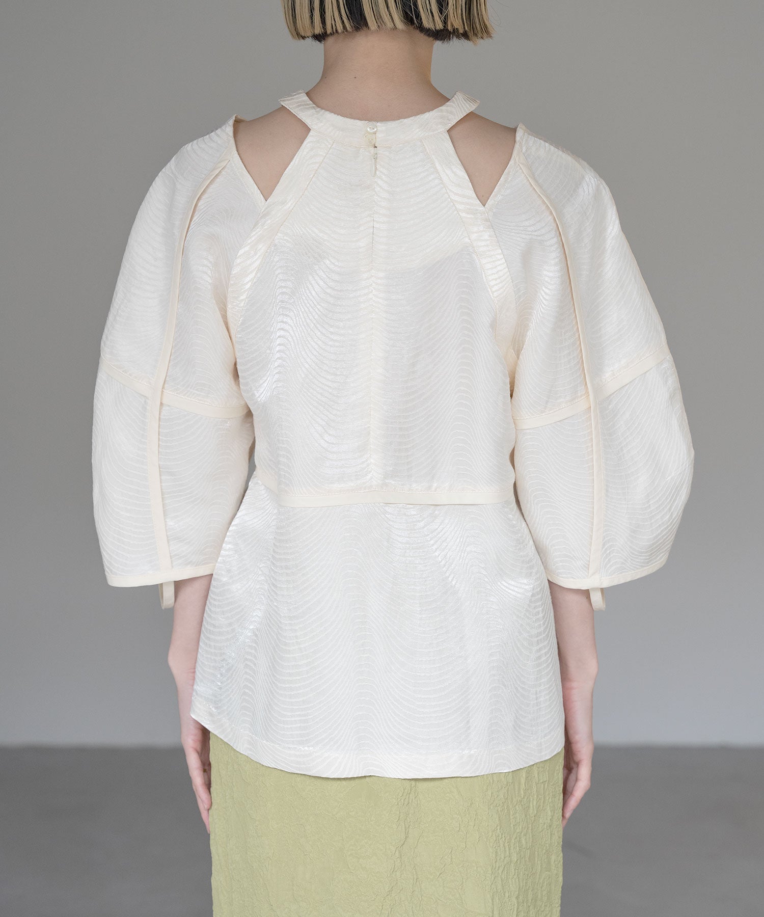 【EC限定】LEVEE BLOUSE