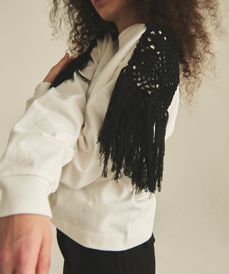 CROCHET FRINGE SHOULDER  TOP