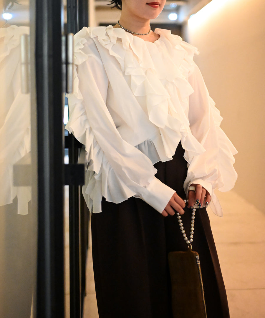 FRILLED BLOUSE