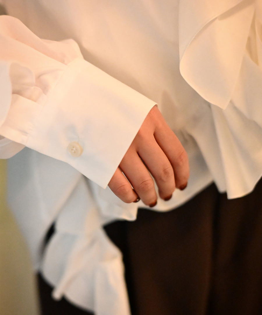 FRILLED BLOUSE