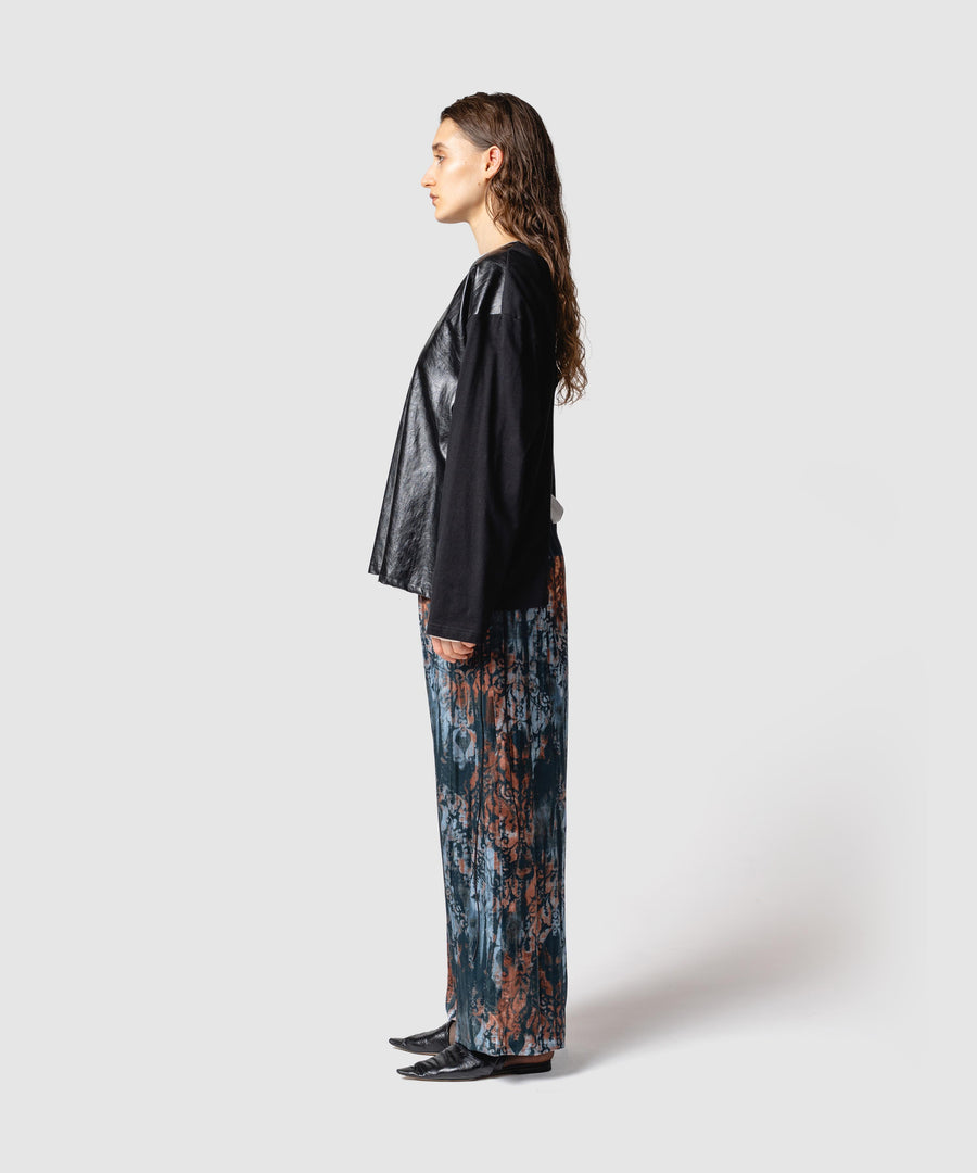 MOON TOP