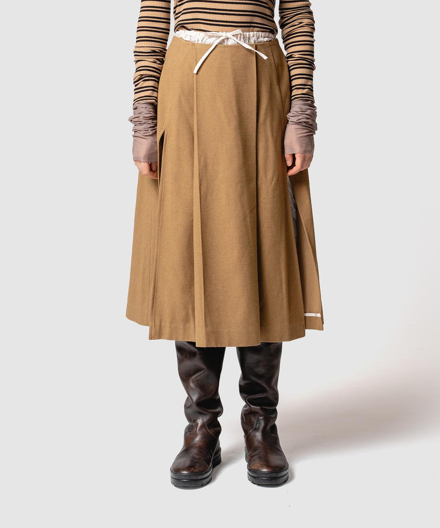 BUMPY WOOL LAYER SKIRT