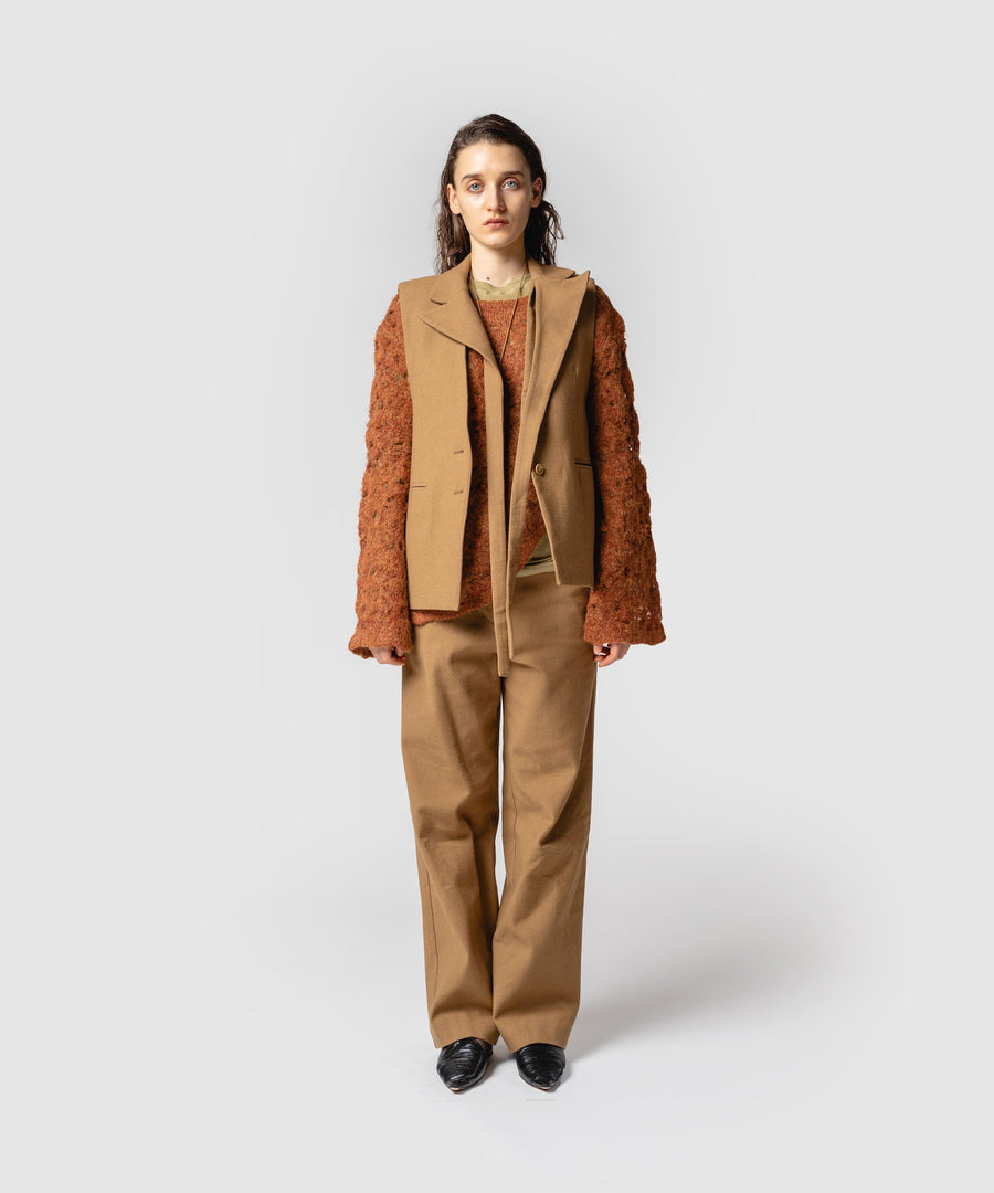 BUMPY WOOL VEST