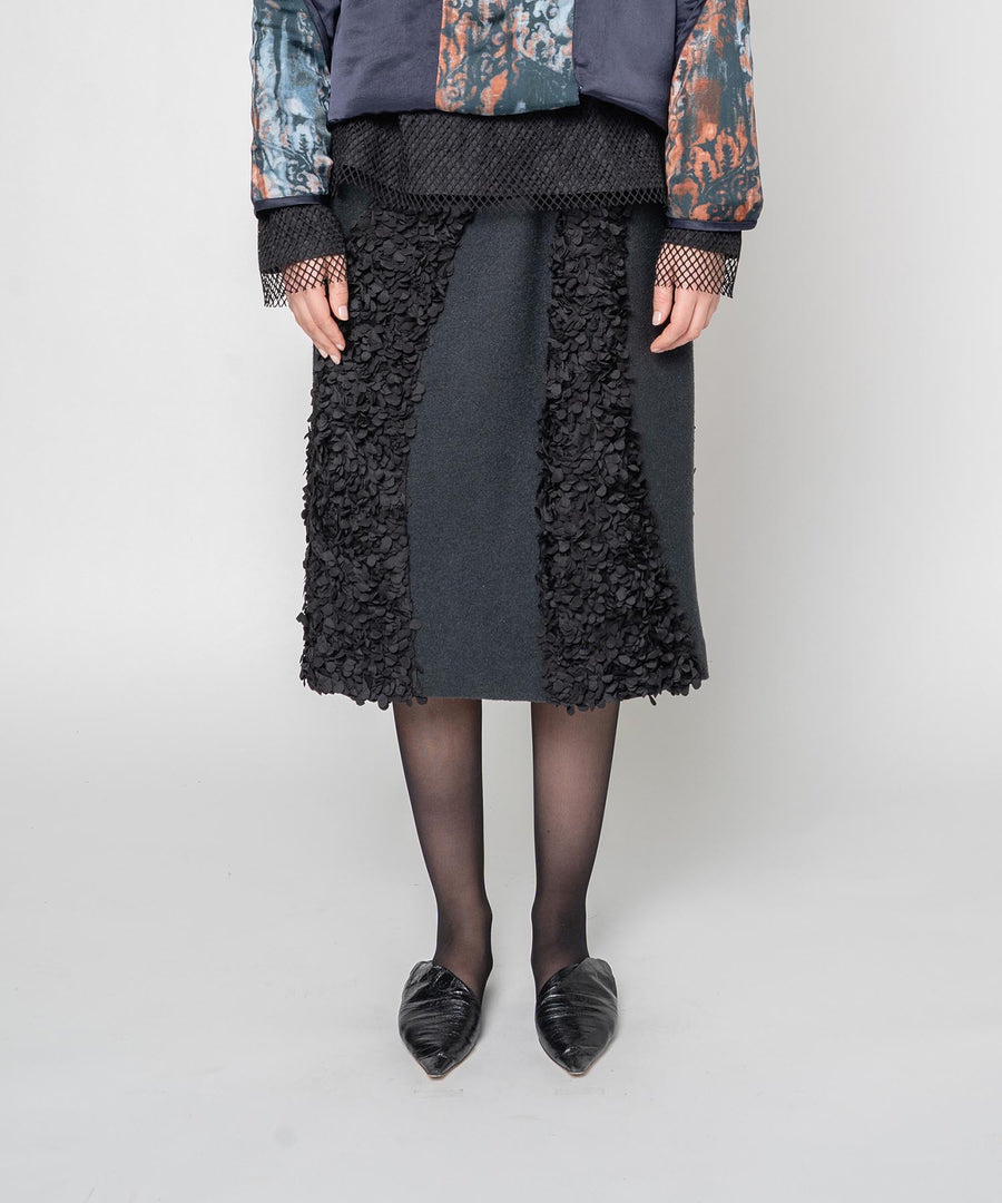 FLOWY FRILLED SKIRT