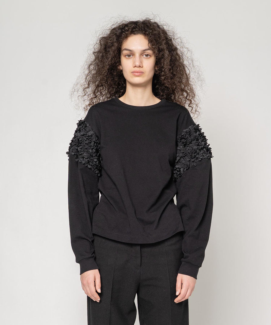 FLOWY FRILLED LONG SLEEVE T