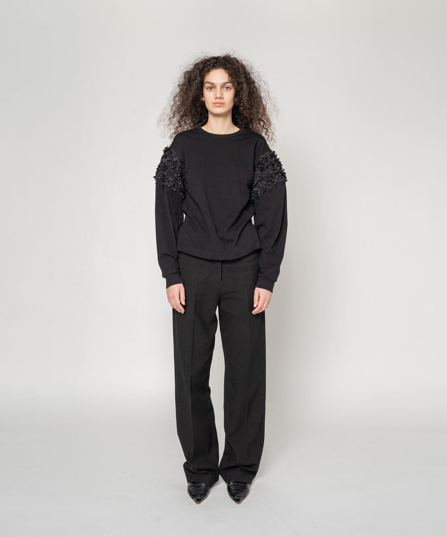 FLOWY FRILLED LONG SLEEVE T