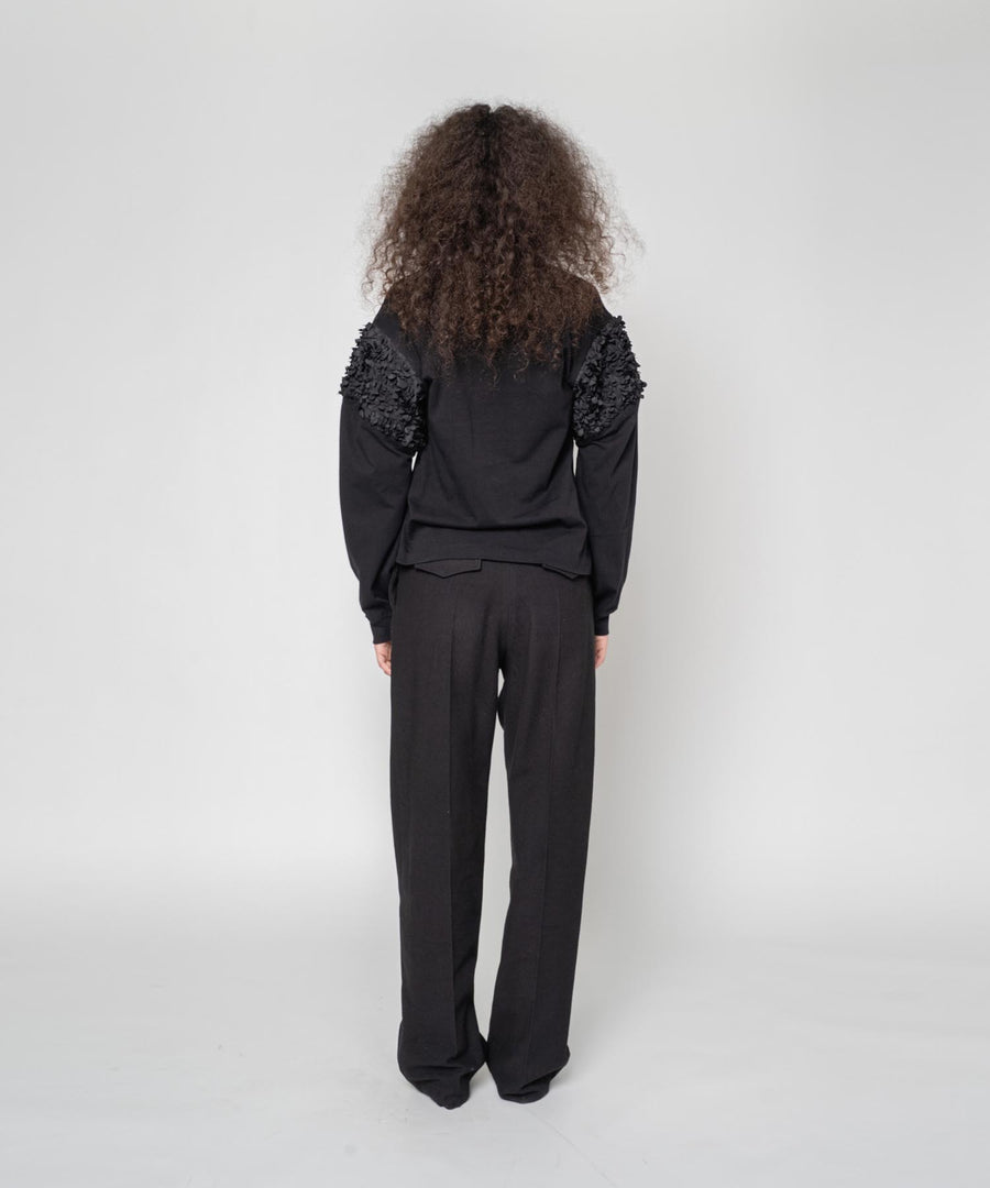 FLOWY FRILLED LONG SLEEVE T