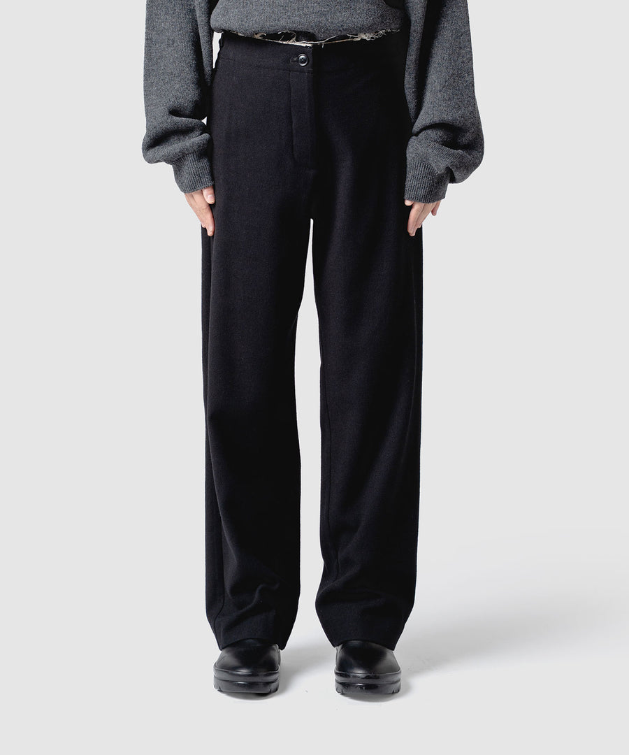 BUMPY WOOL PANTS