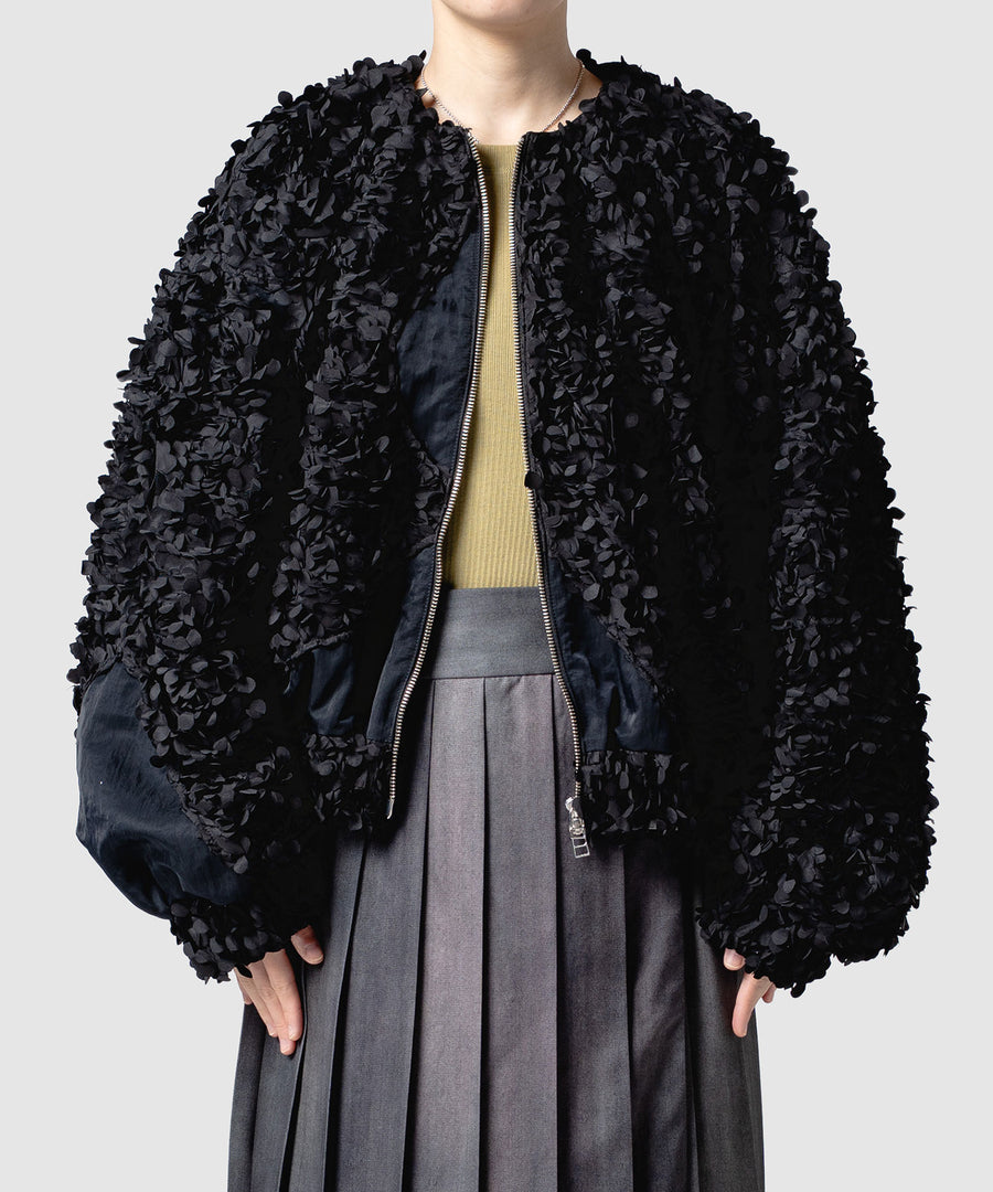 FLOWY FRILLED BLOUSON