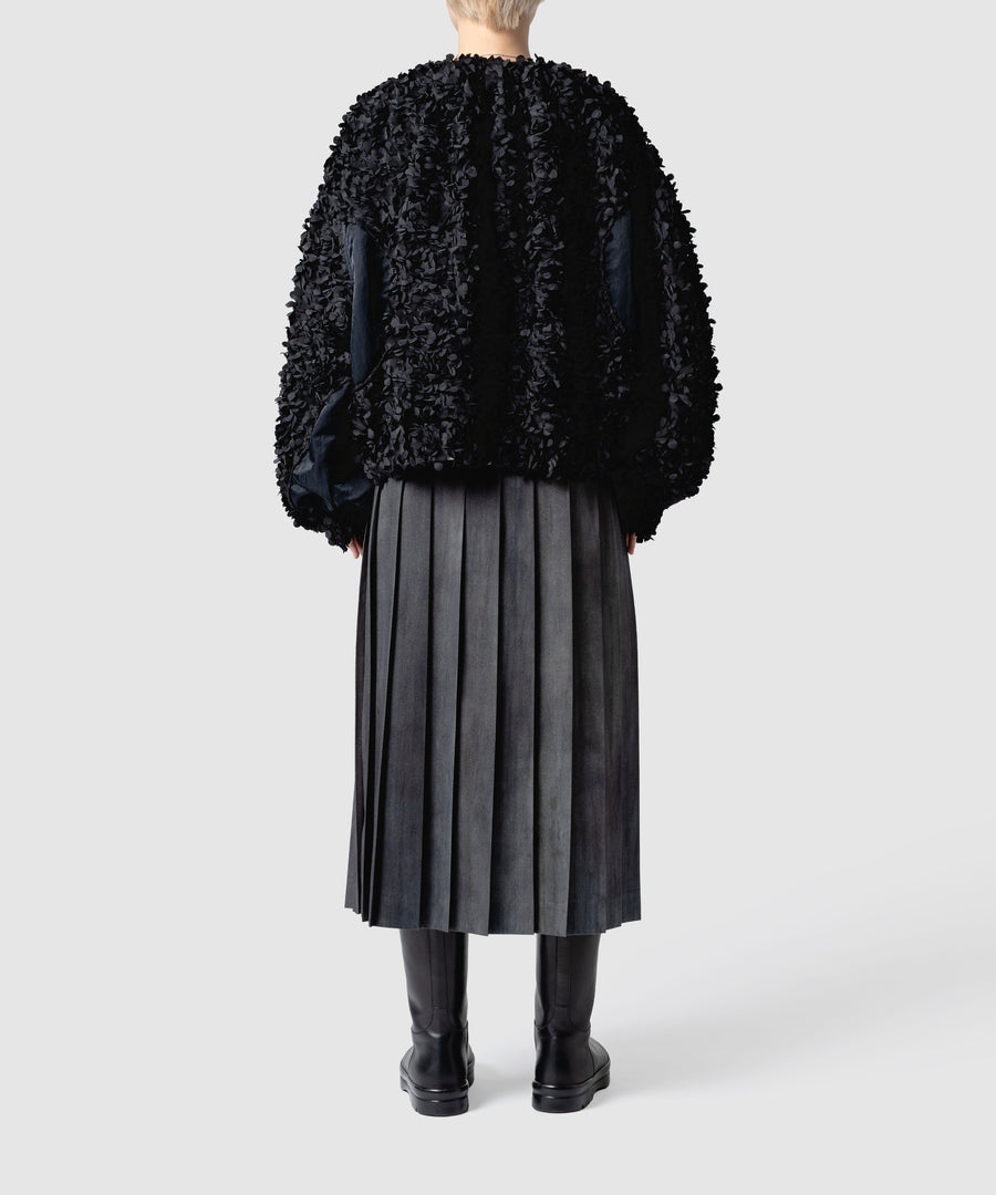 FLOWY FRILLED BLOUSON